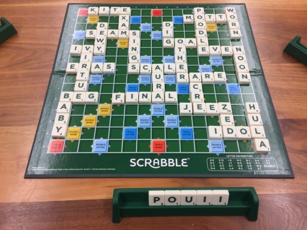 英単語を学べるボードゲーム、「スクラブル」で遊ぼう！ | English Lab